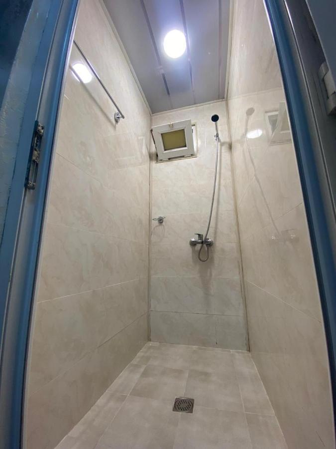 Apartment Studio Maksim باتومي المظهر الخارجي الصورة