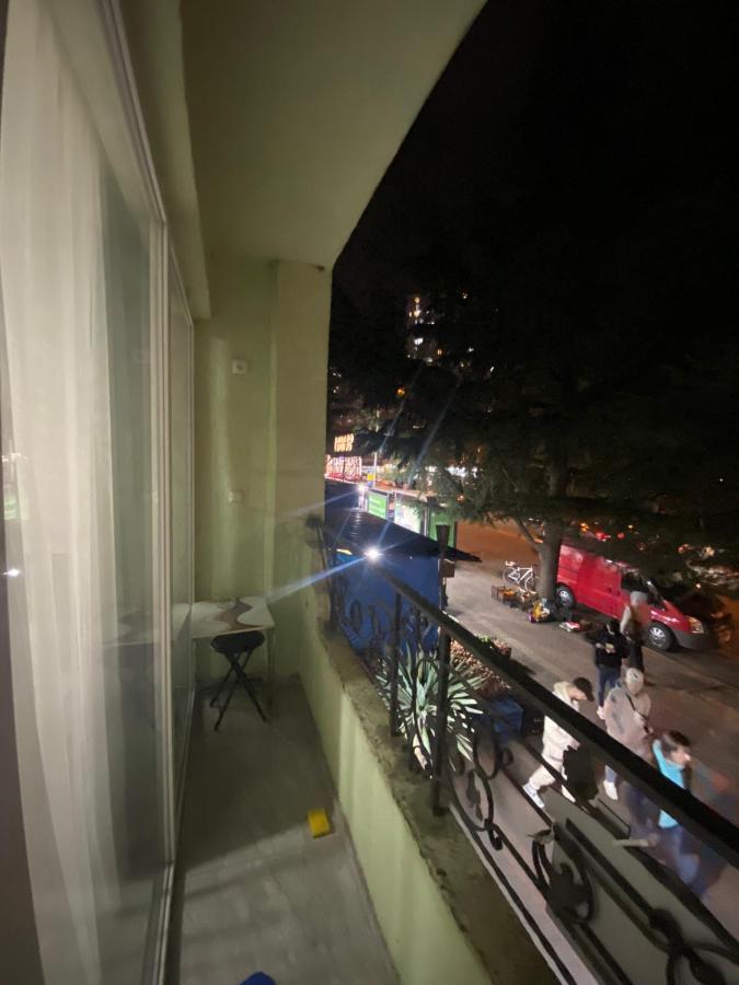 Apartment Studio Maksim باتومي المظهر الخارجي الصورة