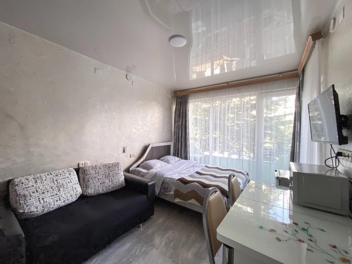 Apartment Studio Maksim باتومي المظهر الخارجي الصورة