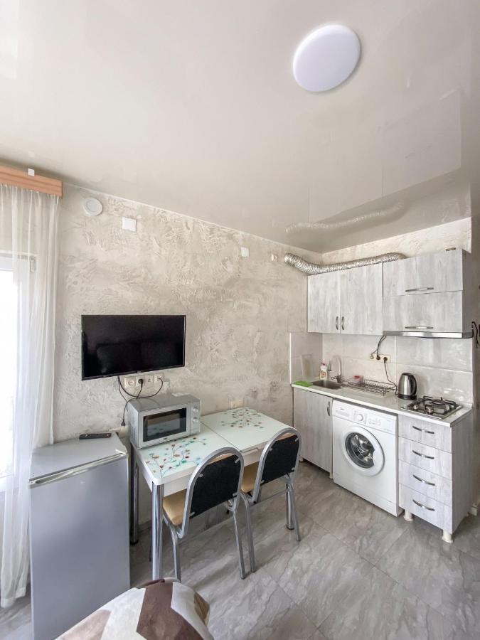Apartment Studio Maksim باتومي المظهر الخارجي الصورة