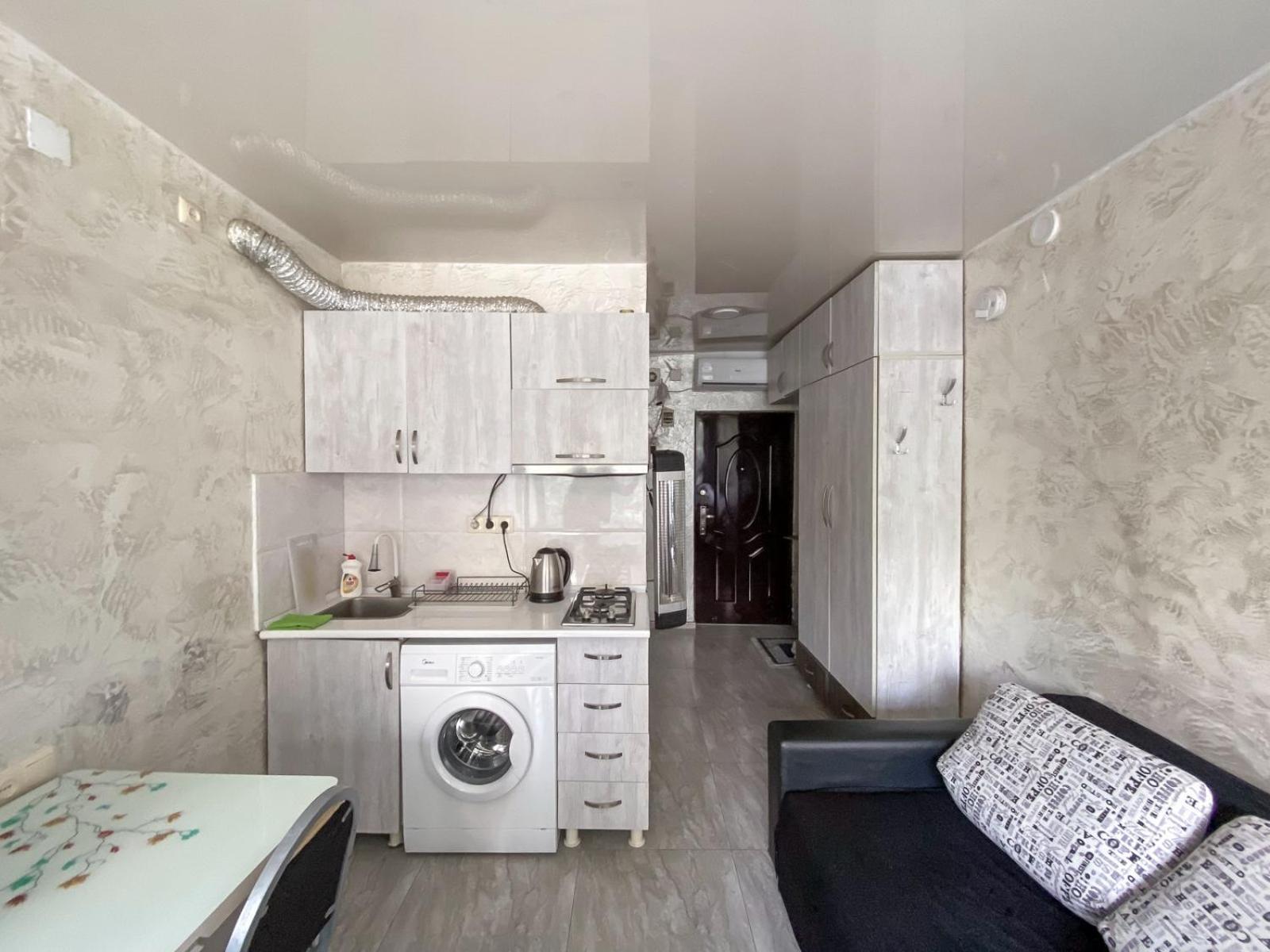 Apartment Studio Maksim باتومي المظهر الخارجي الصورة